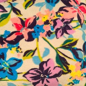 NWT Vera Bradley Marian Floral Fleece Blanket